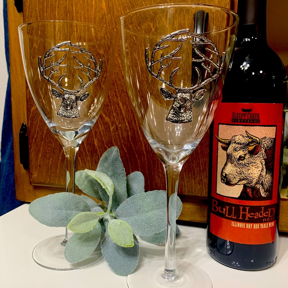 Set of 2 Pottery Barn Stag Discontinued Wine Glasses